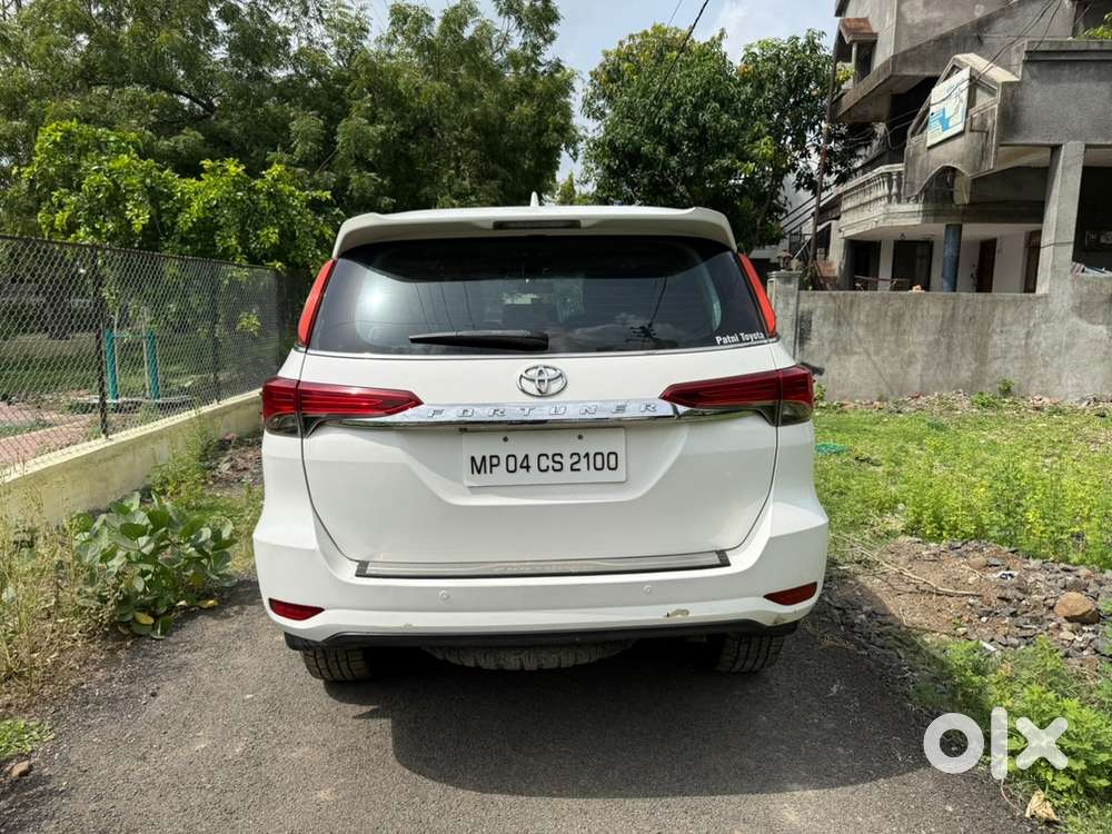 2017 Toyota Fortuner Legender
