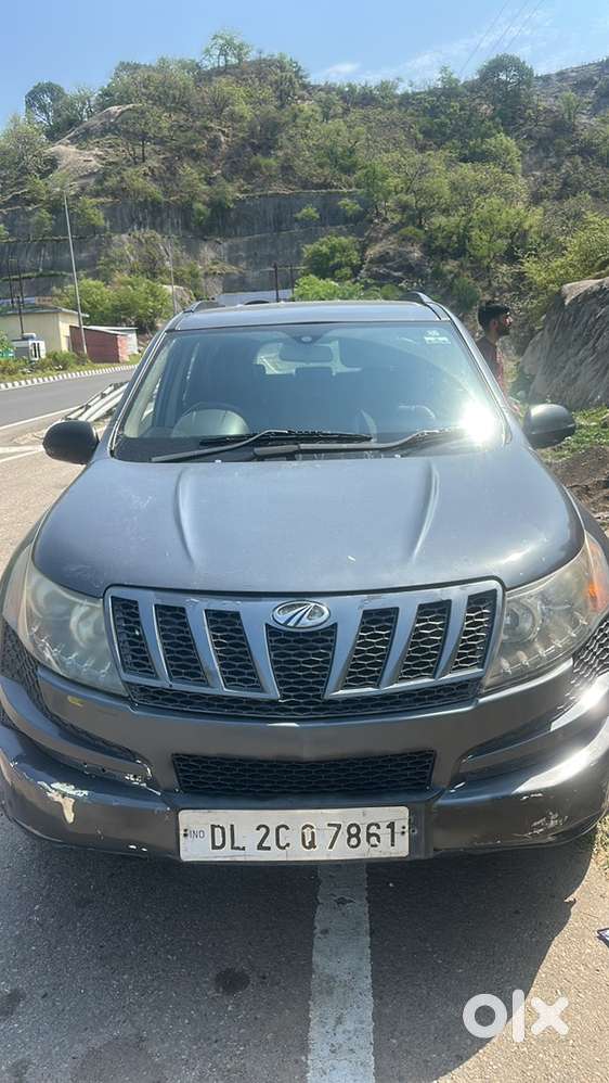 Mahindra Xuv500 Petrol 2012