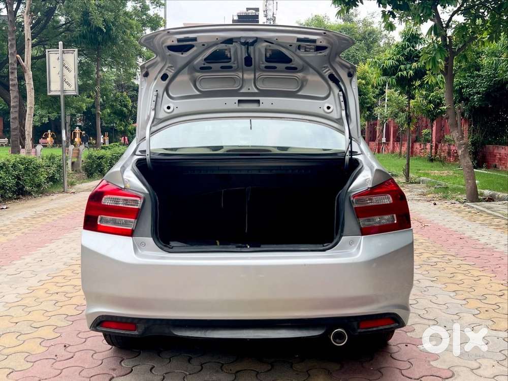 Honda City V At Exclusive, 2013, Petrol