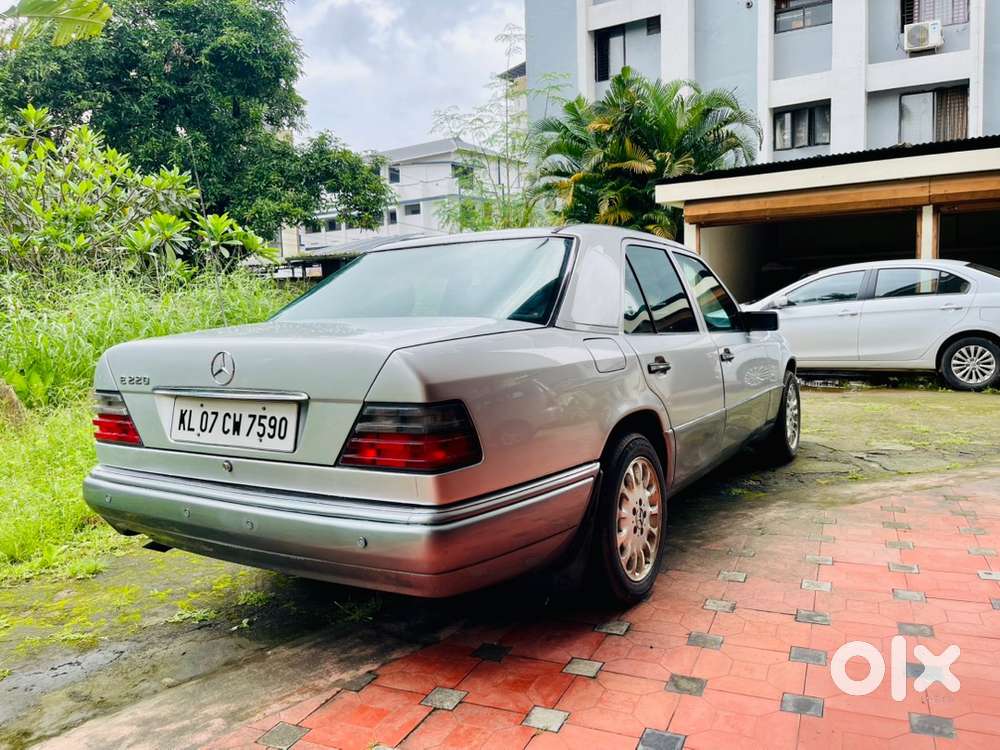Mercedes-benz W124 E220