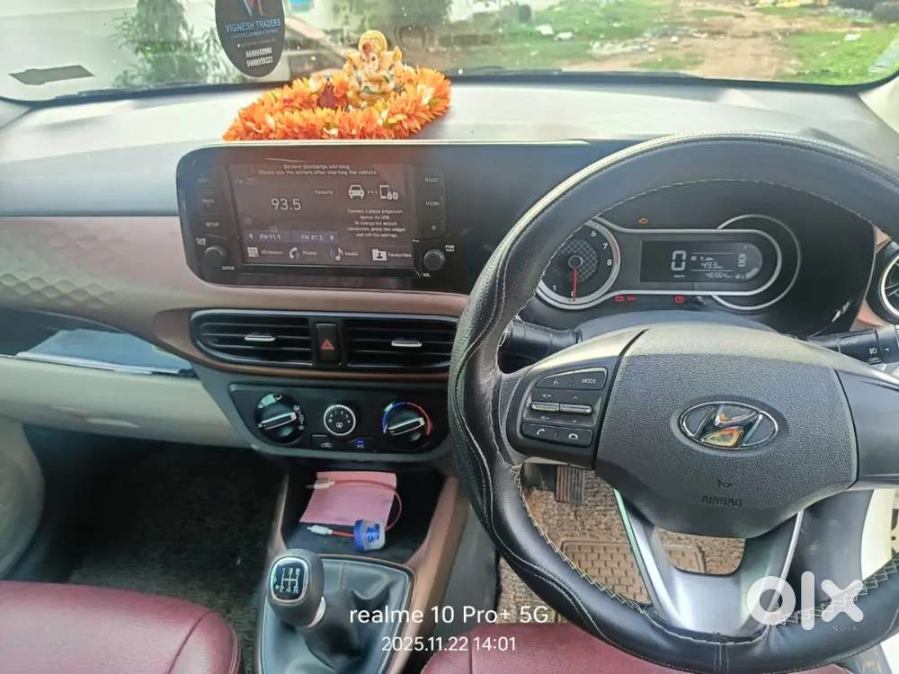 Hyundai Aura 2022 Dec 30 Top End Vehicle