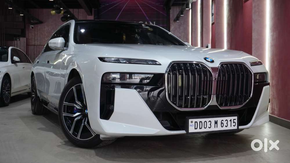 Bmw 7 Series 740i M Sport Petrol Automatic, 2025, Petrol