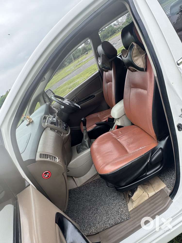 Toyota Innova 2.5 G (diesel) 8 Seater, 2016, Diesel