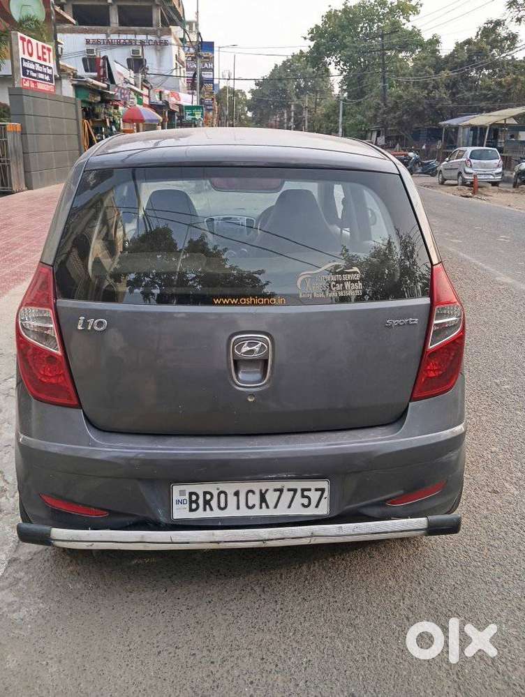Hyundai I10 Sportz, 2015, Petrol