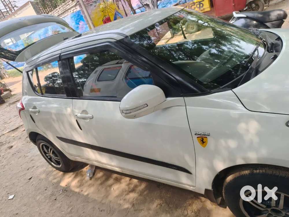 Maruti Suzuki Swift 2017 Diesel 115635 Km Driven