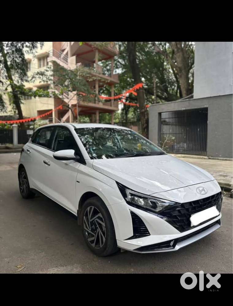 Hyundai New I20 1.2 Asta (o) Ivt, 2024, Petrol