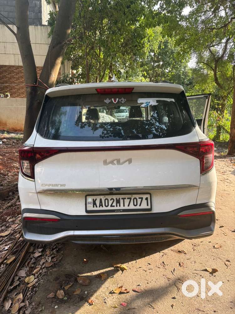 Kia Carens 2023 Petrol