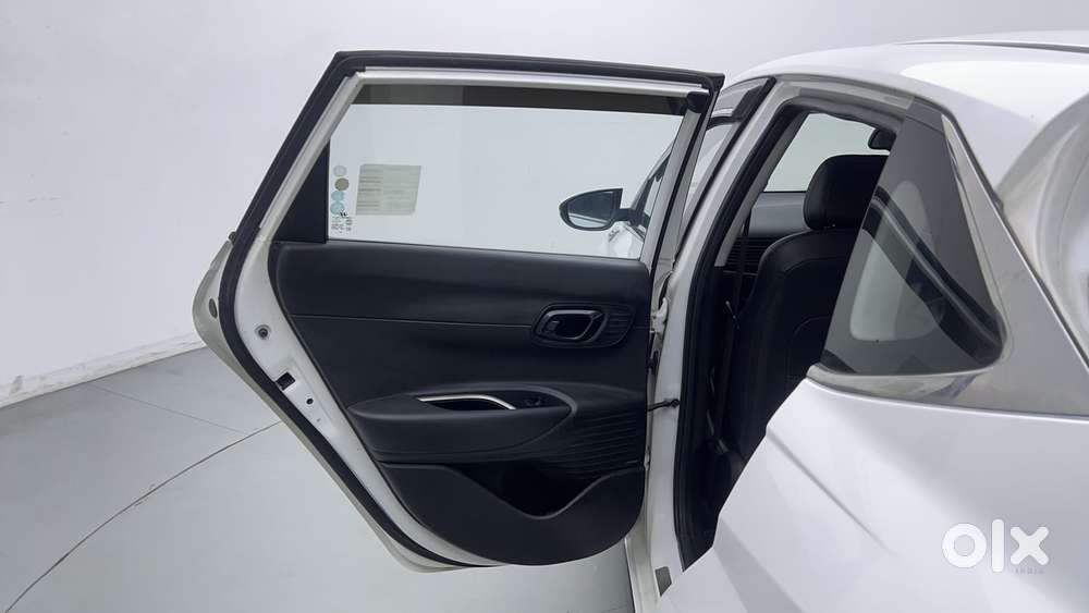 Hyundai New I20 1.0 Asta (o) Turbo Dct, 2021, Petrol