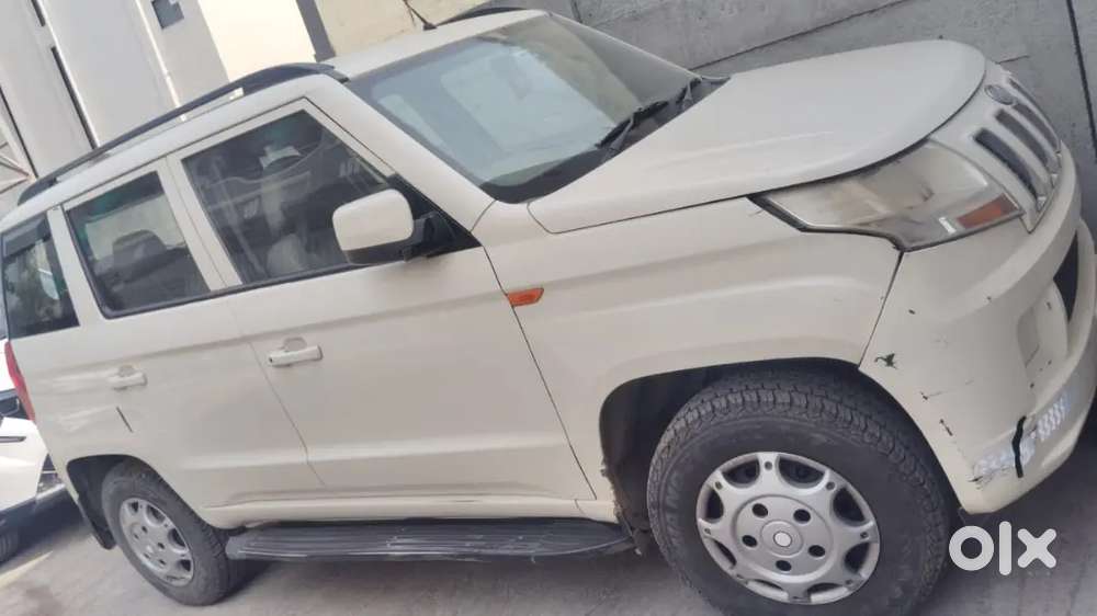 Mahindra Tuv 300 2016 Diesel 130000 Km Driven
