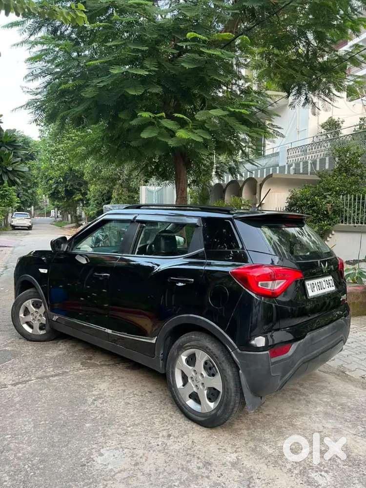 Mahindra Xuv300 (o) Sunroof Diesel 2022