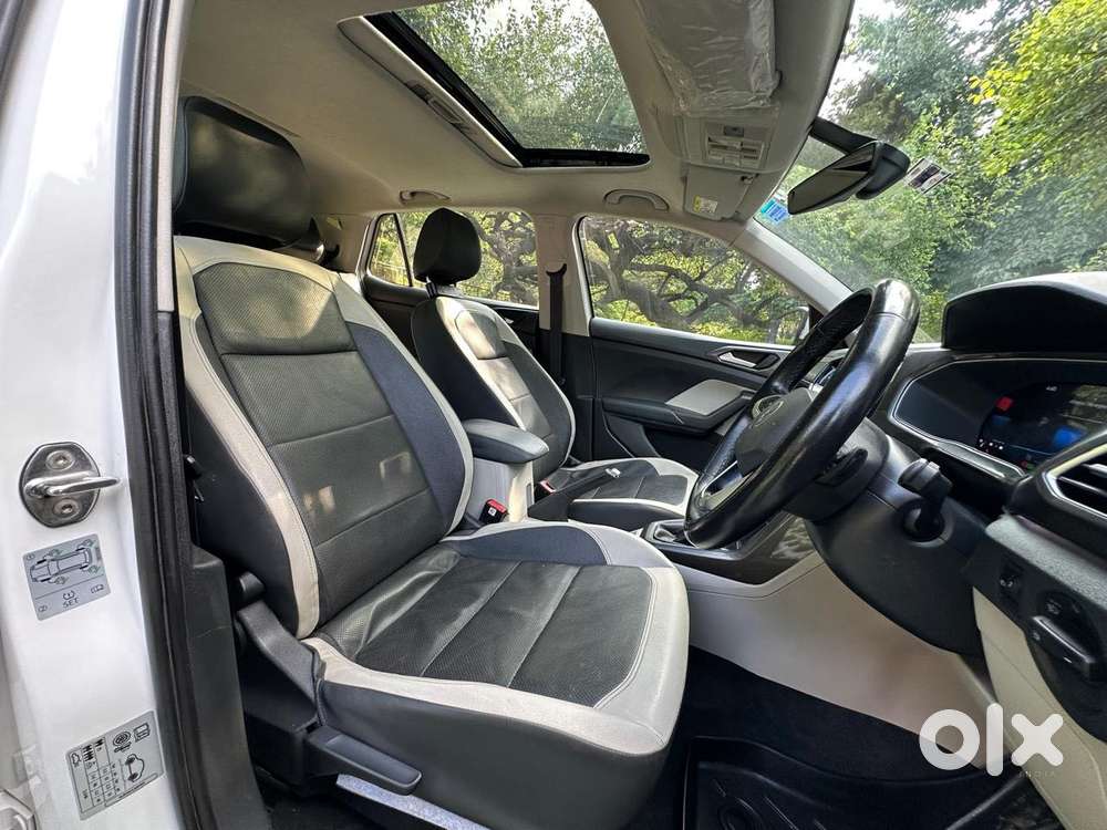 Volkswagen Taigun 1.0 Tsi Topline At, 2022, Petrol