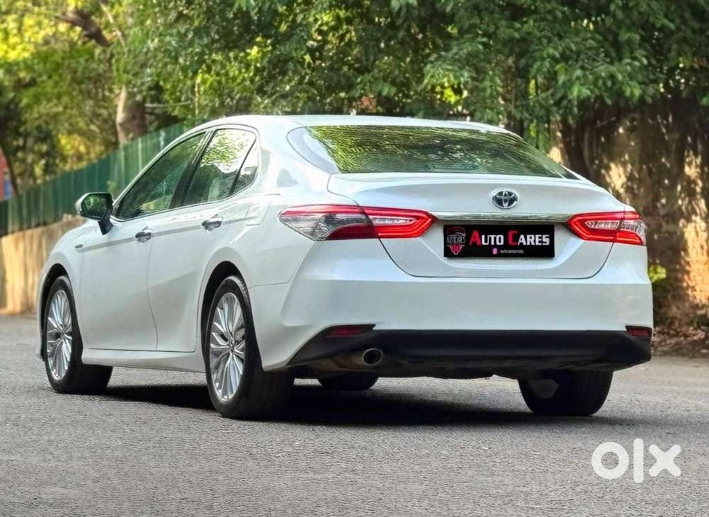 Toyota Camry Hybrid, 2019, Petrol