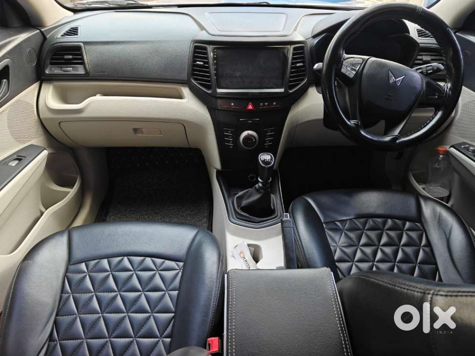 Mahindra Xuv300 W4, 2023, Petrol