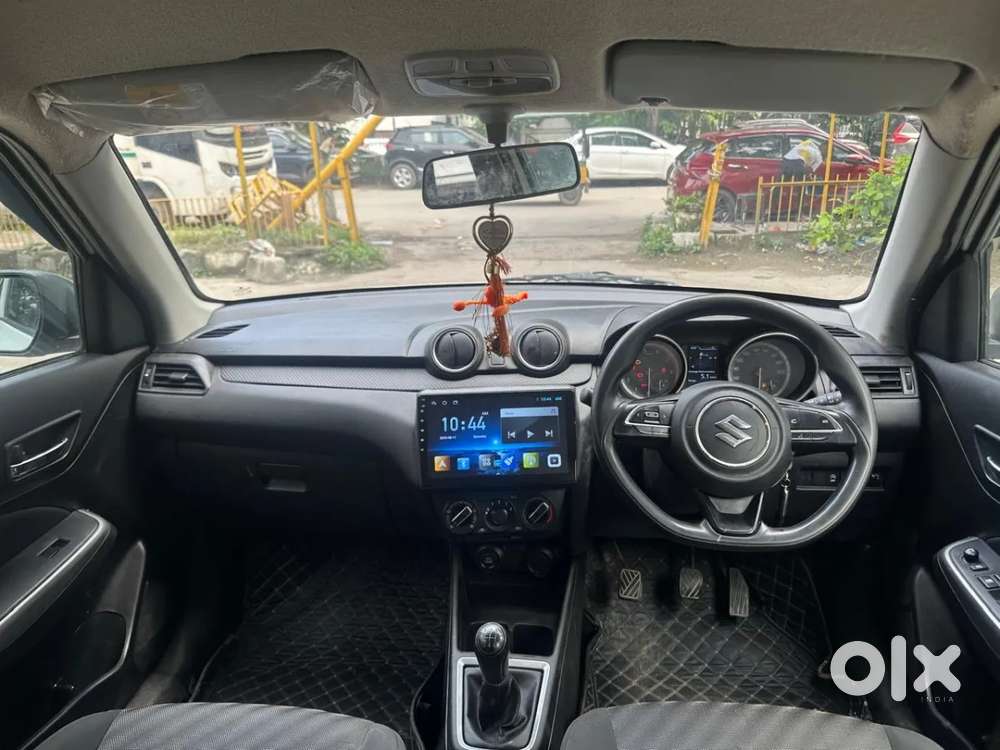 Maruti Suzuki Swift Lxi, 2022, Petrol