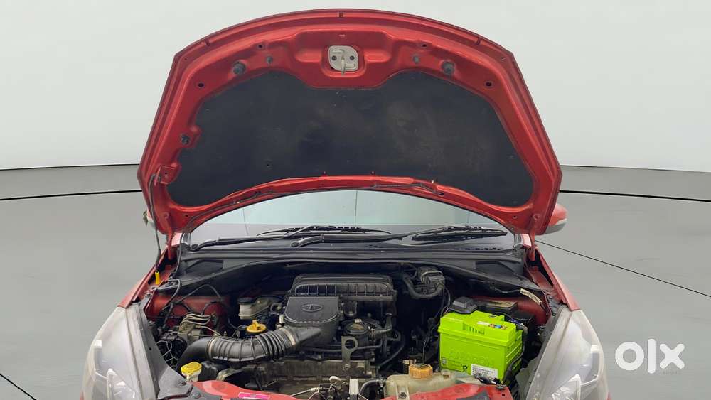 Tata Tigor Xza, 2019, Petrol