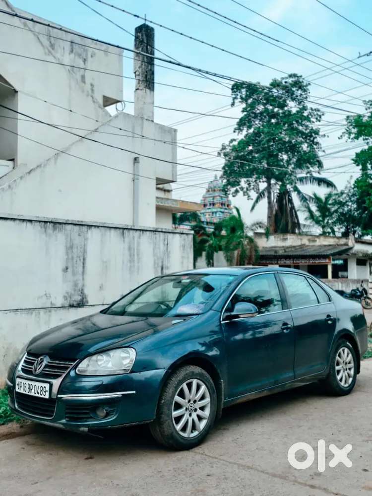 Volkswagen Jetta 2010 Diesel 135000 Km Driven For Self Drive Or Sale