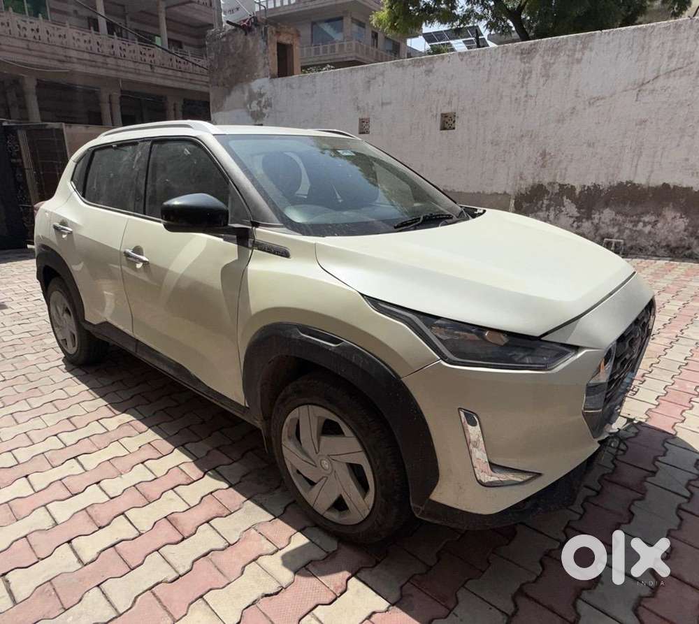 Nissan Magnite Automatic 2025