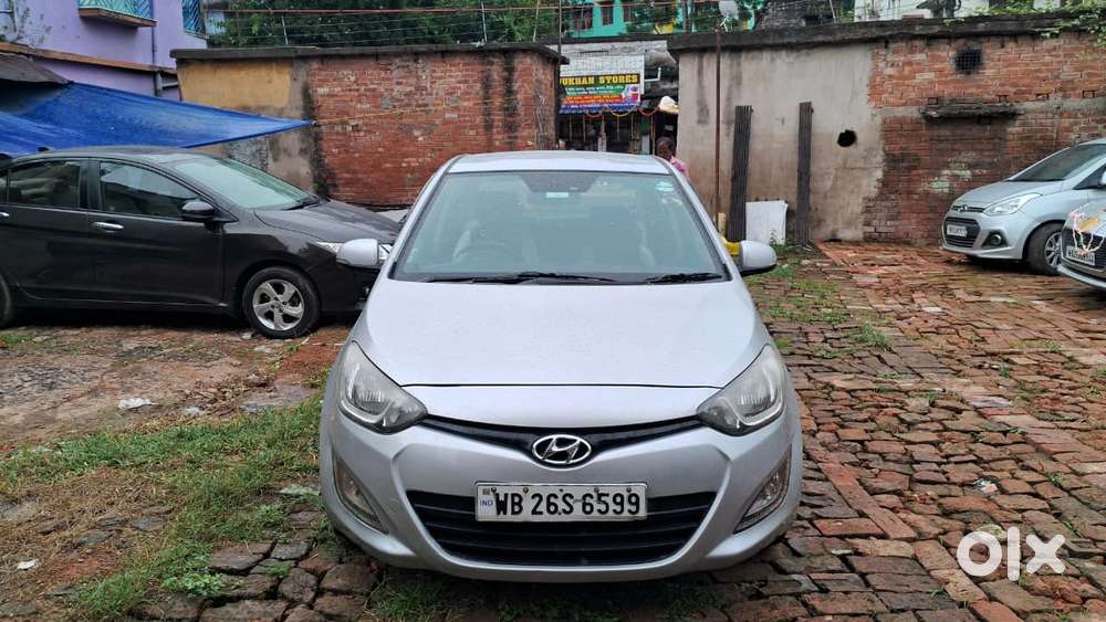 Hyundai I20 Sportz 1.2 Bs-iv, 2013, Petrol