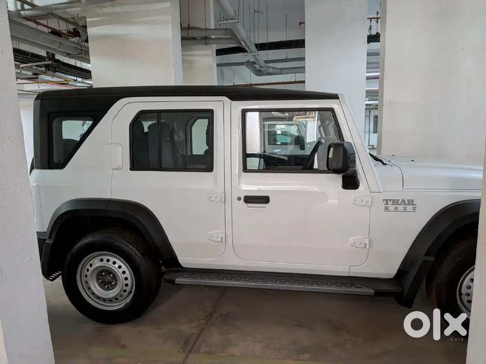 Mahindra Thar Roxx 2025