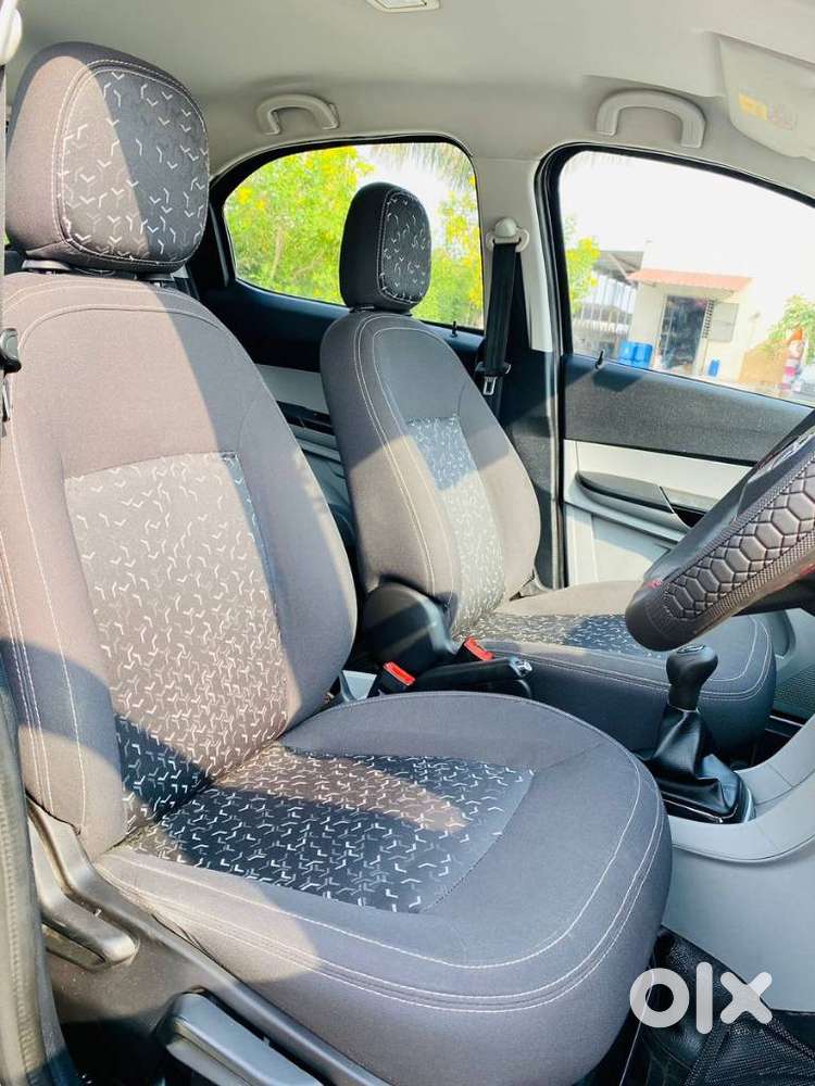 Tata Tiago, 2020, Petrol