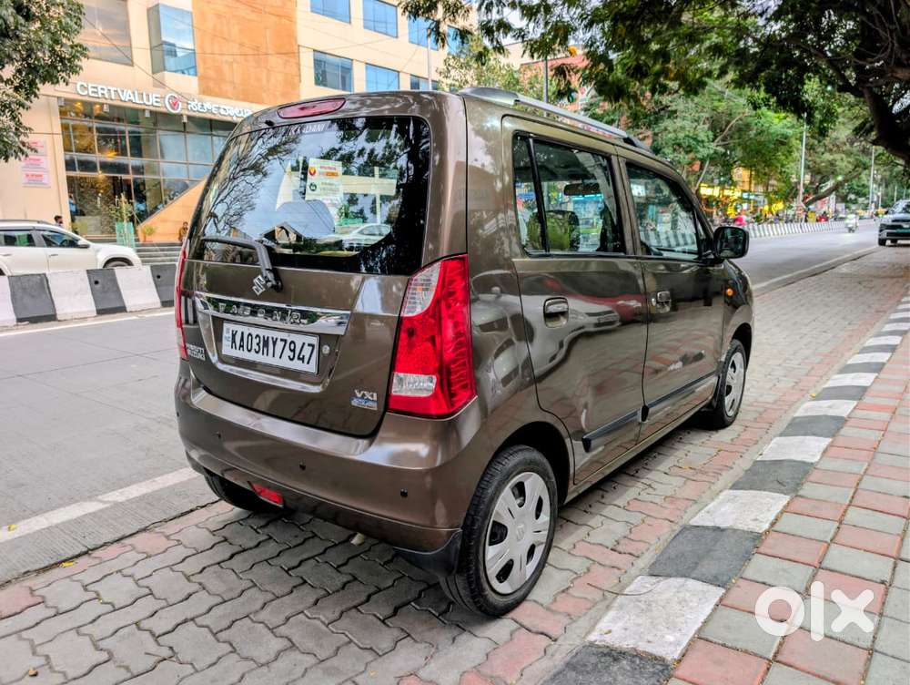 Maruti Suzuki Wagon R Vxi Amt1.2, 2016, Petrol