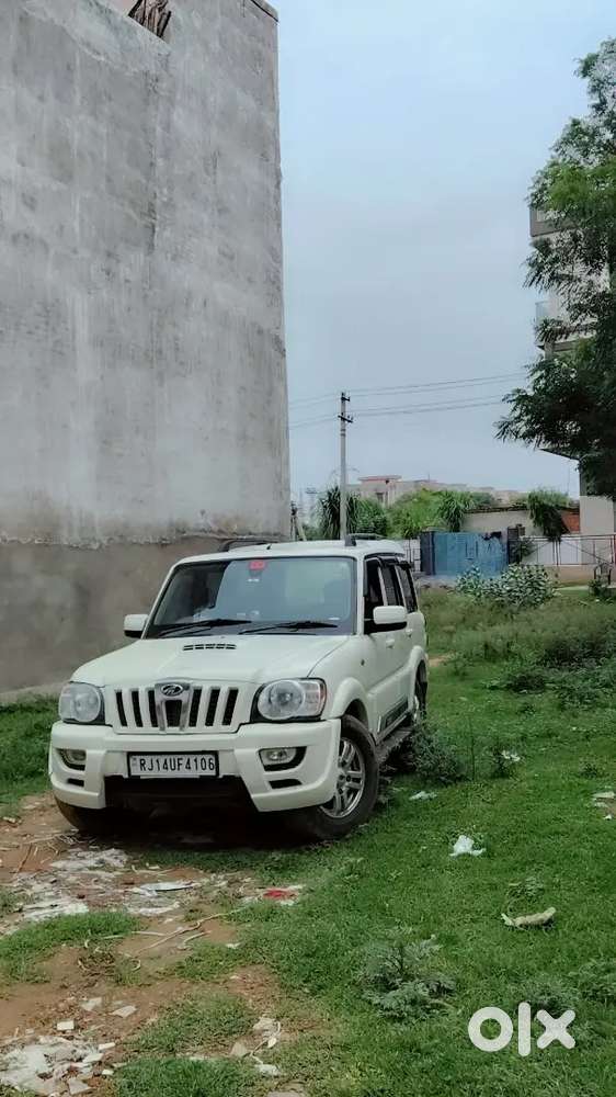 Mahindra Scorpio 2012 Diesel Manual