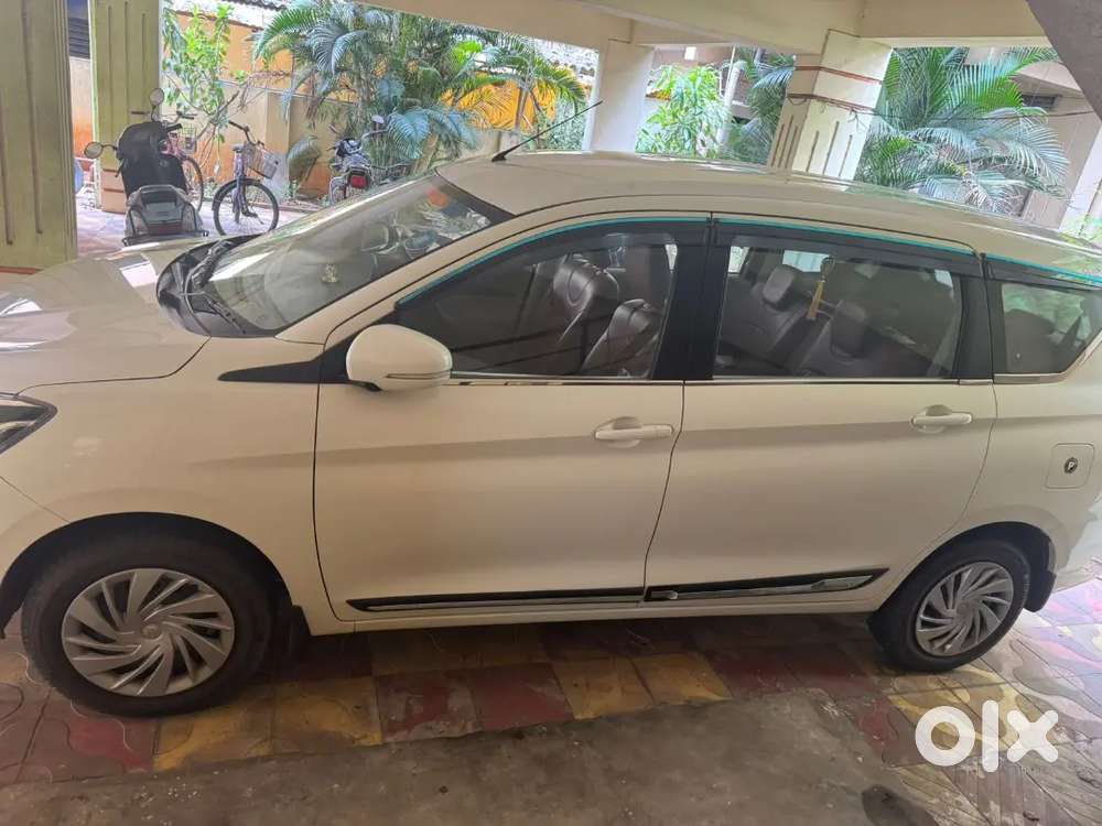 Maruthi Suzuki Eritiga Vxi Cng 2022 For Sale