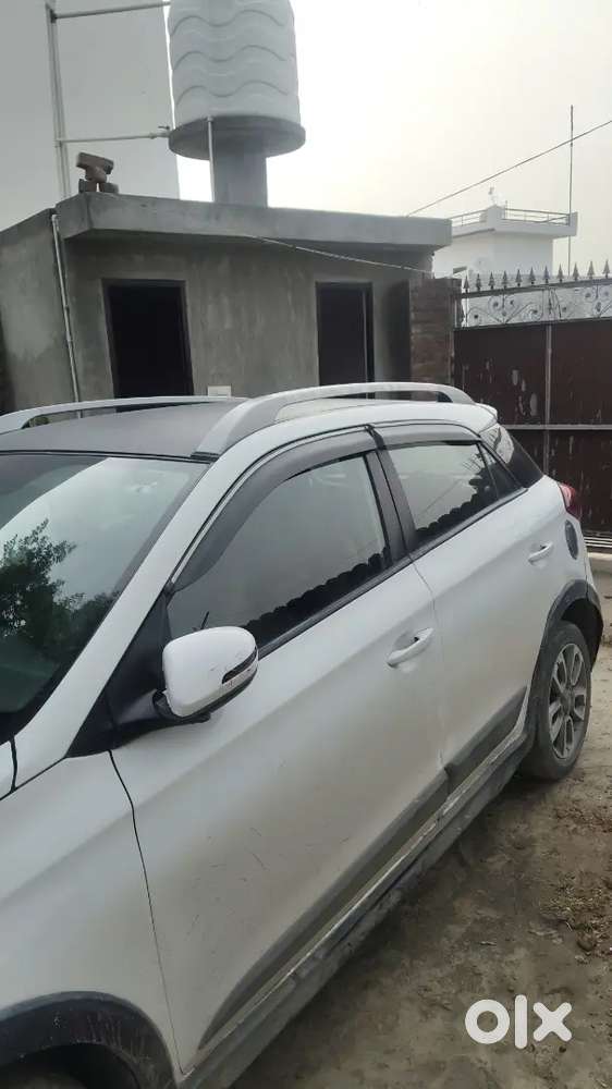 Hyundai I20 Active 2015 Diesel 110000 Km Driven