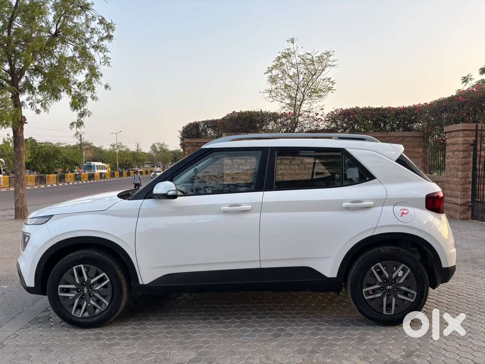 Hyundai Venue Sx Turbo, 2021, Petrol