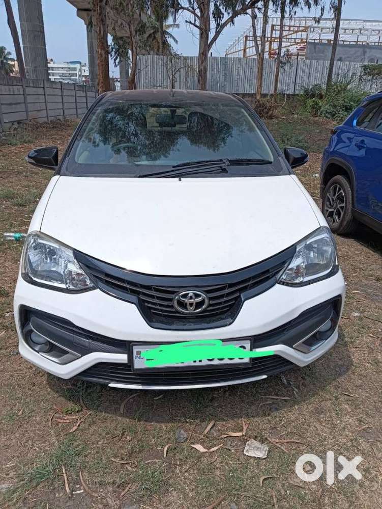 Toyota Etios Liva 1.2 V, 2019, Petrol