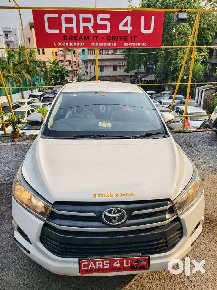 Toyota Innova Crysta 2.4 G Mt 8s, 2018, Diesel