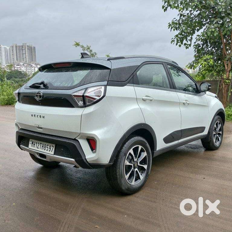 Tata Nexon 1.5 Revotorq Xza Plus Dual Tone Roof Amt, 2021, Diesel