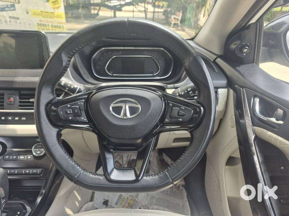 Tata Nexon 1.2 Revotron Xza Plus (l), 2023, Petrol