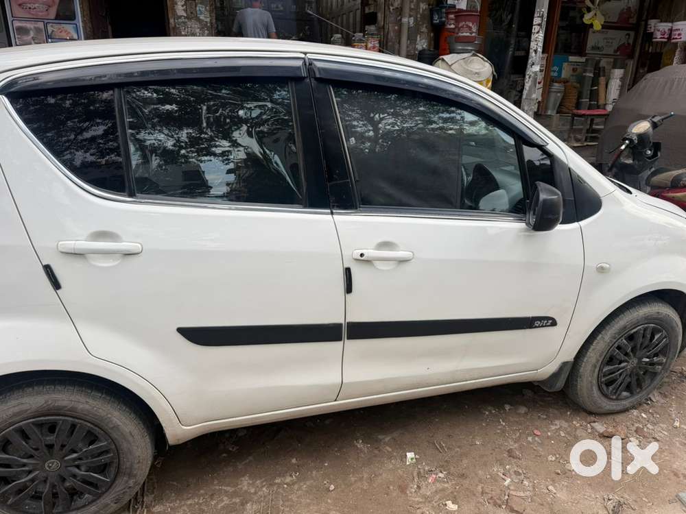 Maruti Ritz Lxi 2014
