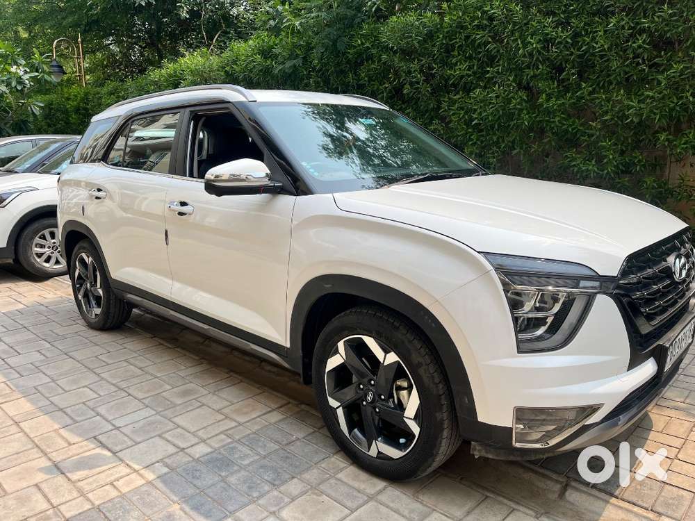 Hyundai Alcazar Platinum 2024 (excellent Condition)
