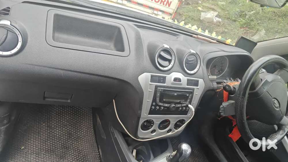 Ford Figo 1.2 Petrol 2016