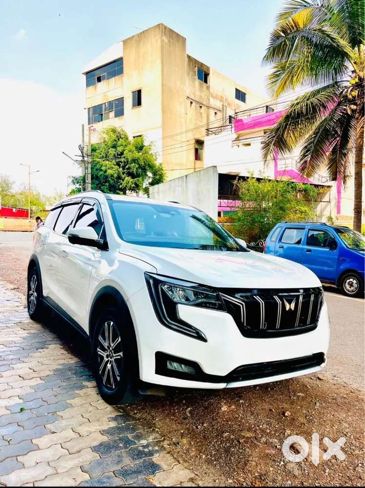 Mahindra Xuv700 Ax7l Petrol 2025 1st Owner