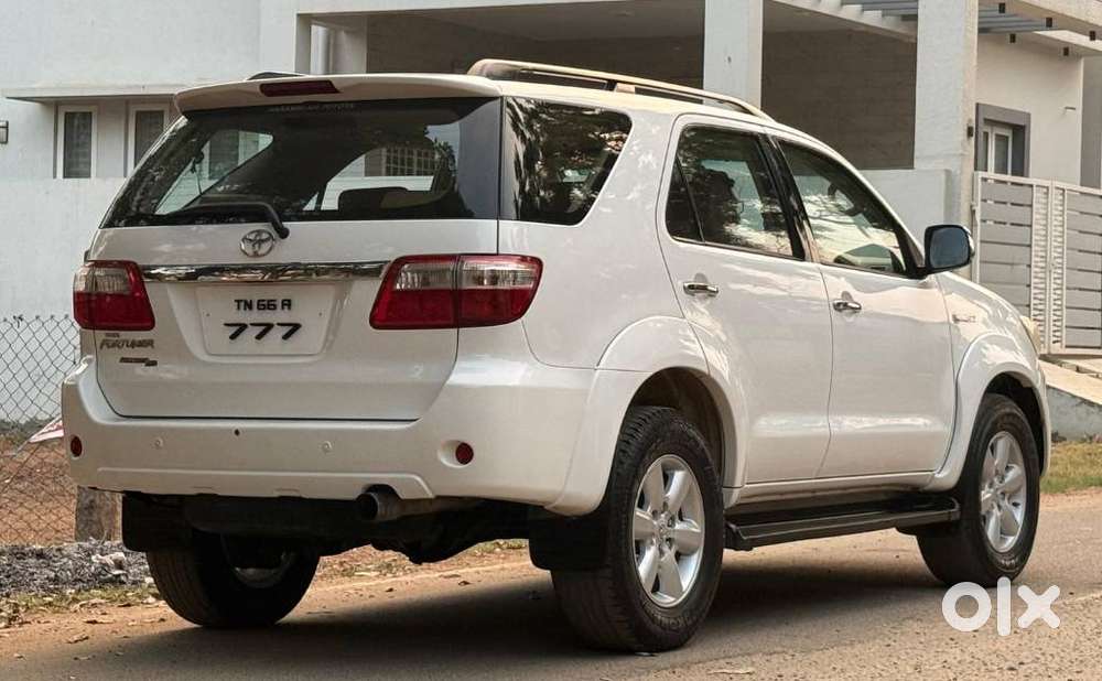 Toyota Fortuner 3.0 4x4 Manual, 2009, Diesel