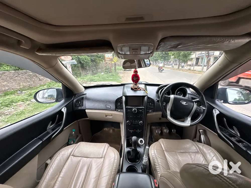 Mahindra Xuv500 2.2 W10 2015