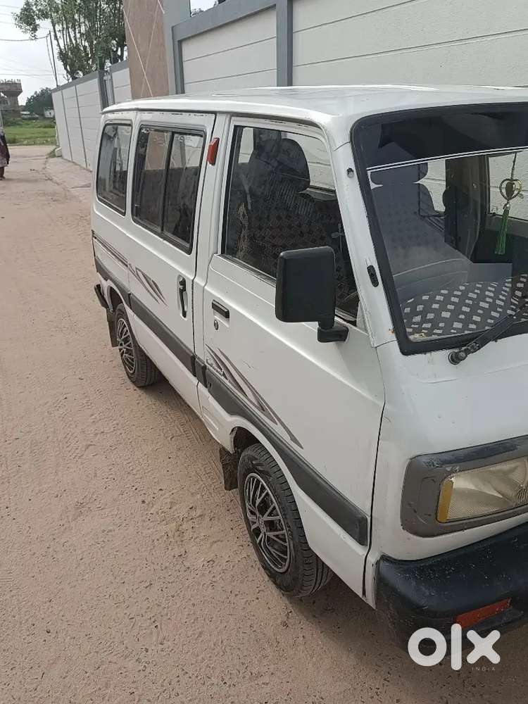 Maruti Suzuki Omni 2012