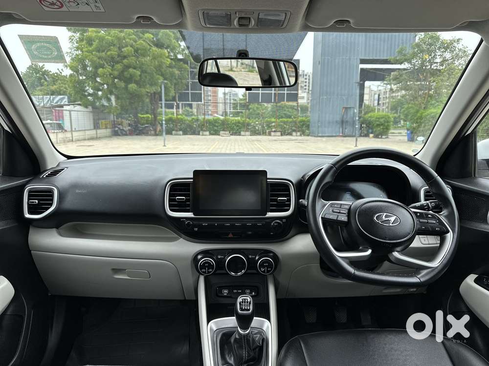 Hyundai Venue Sx Dual Tone Diesel, 2023, Diesel