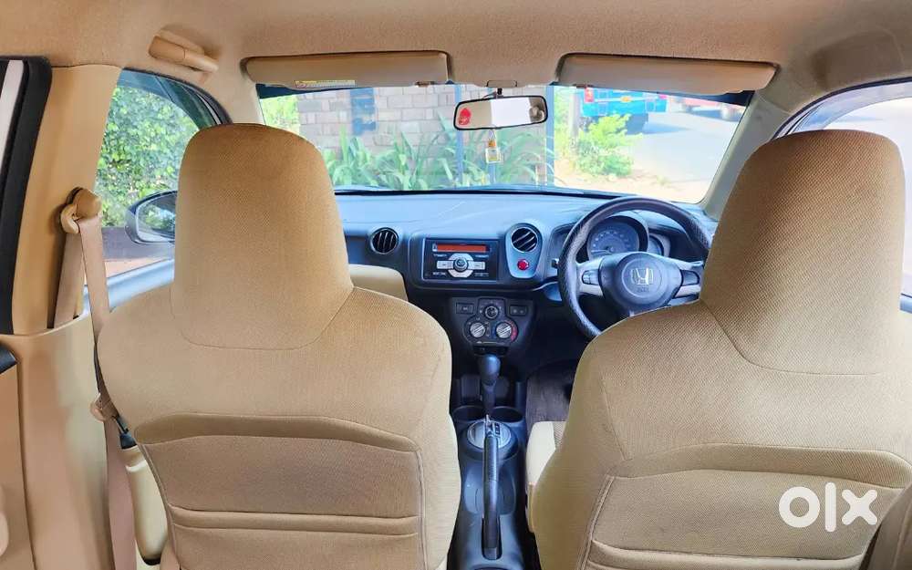Honda Brio 2015 Petrol Well Maintained
