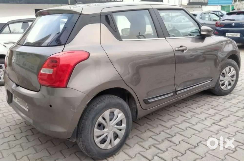 Maruti Suzuki Swift Vxi 2021
