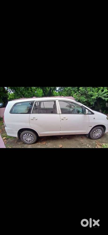 Toyota Innova 2.0 G2, 2010, Diesel