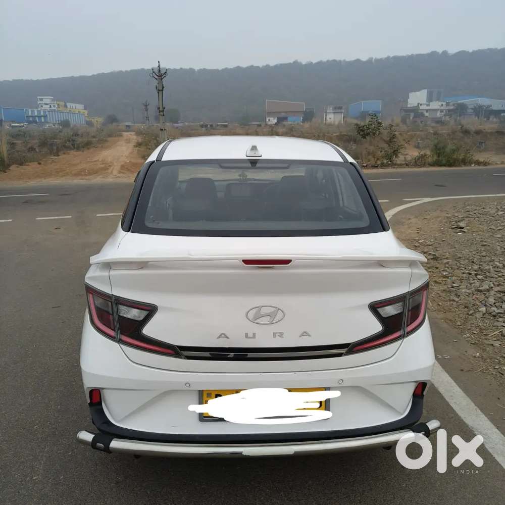 Hyundai Aura 2024 Cng & Hybrids Well Maintained