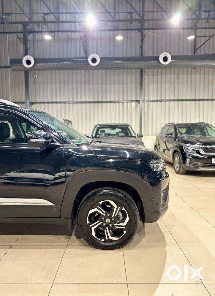Maruti Suzuki Brezza 1.5 Zxi Plus Smart Hybrid, 2024, Cng & Hybrids