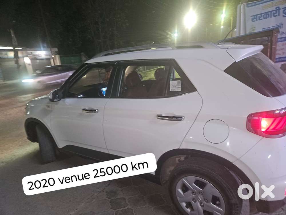 Hyundai Venue S, 2020, Petrol