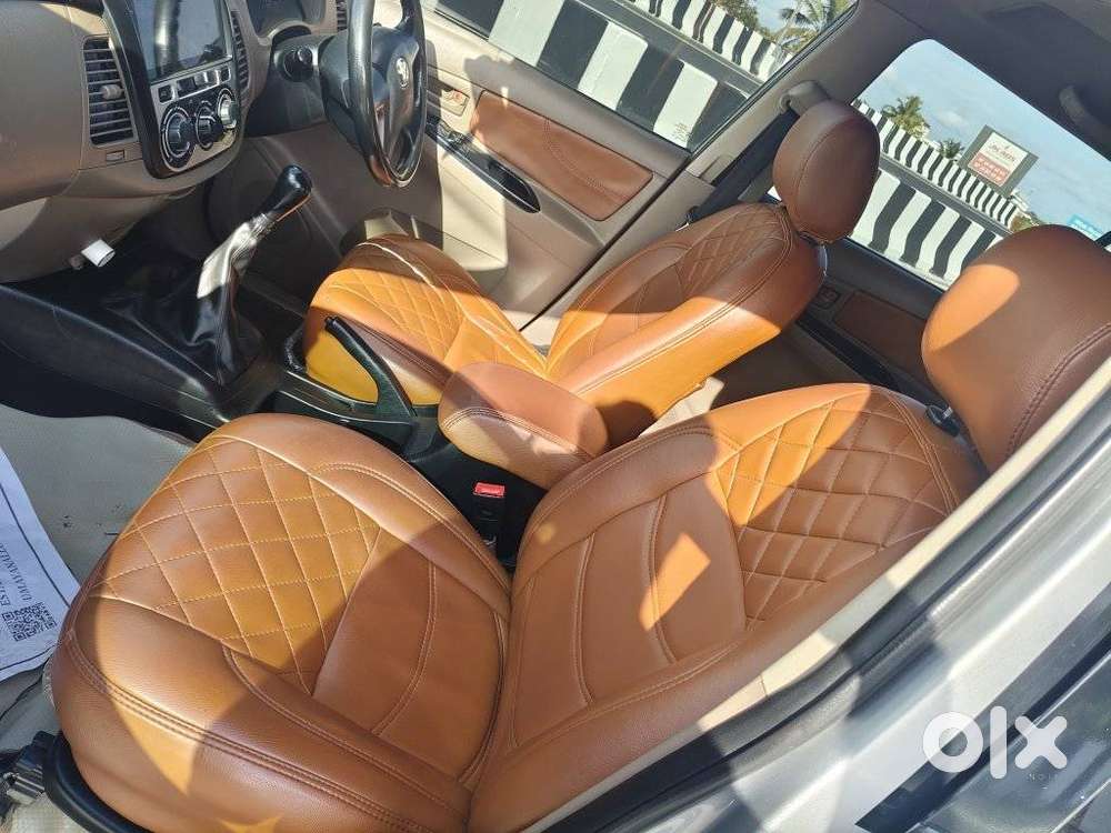 Toyota Innova 2.5 Gx 8 Str Bs-iii, 2015, Diesel