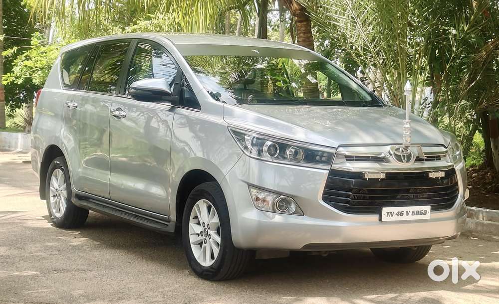 Toyota Innova Crysta 2.4 G Mt, 2017, Diesel