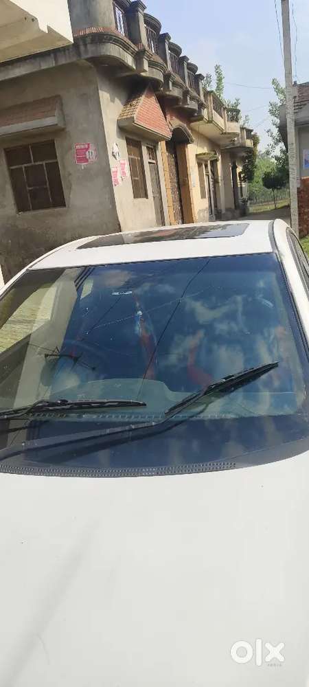 Hyundai Verna 2013 Petrol 170000 Km Driven